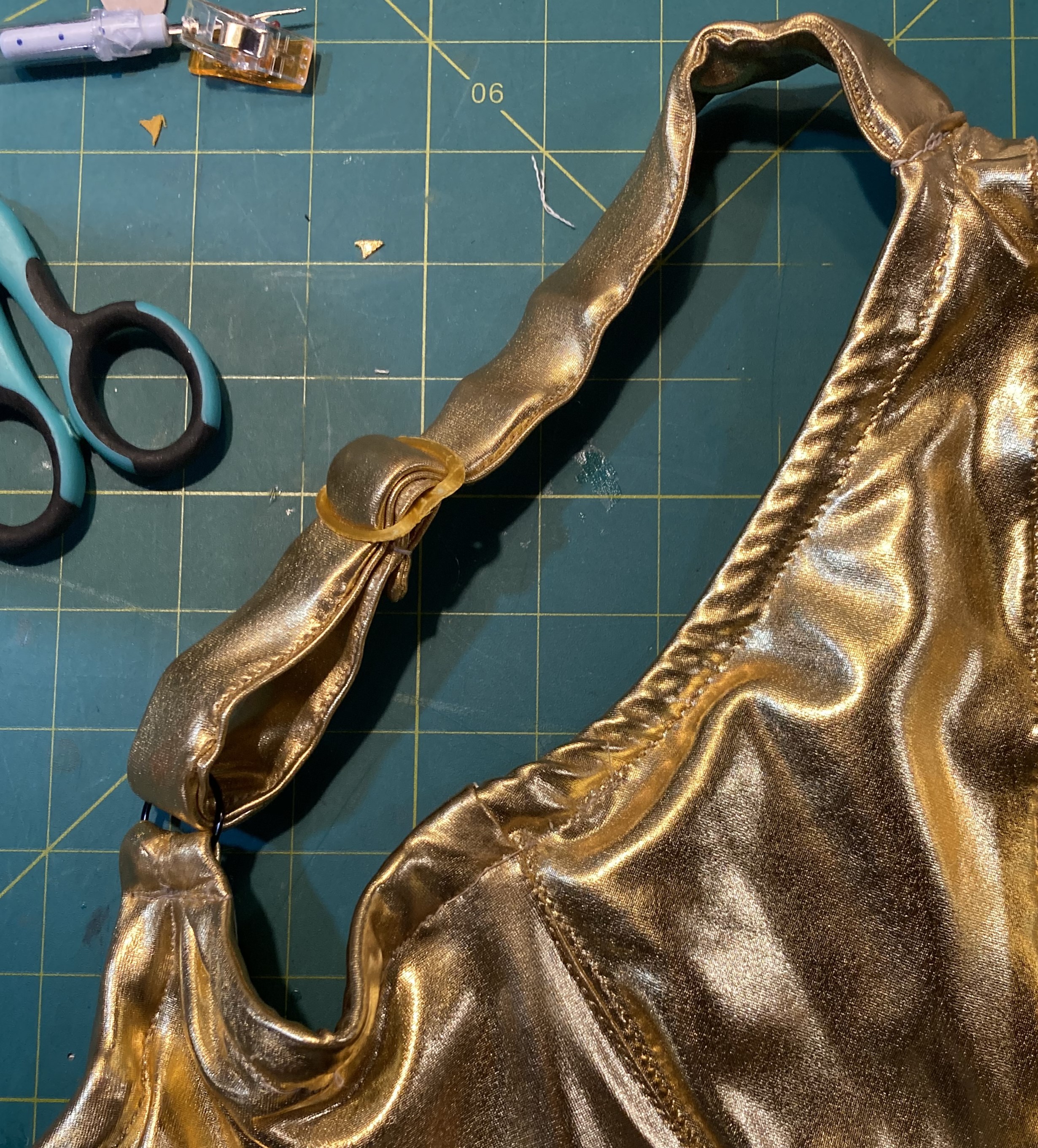 Helen bra strap detail